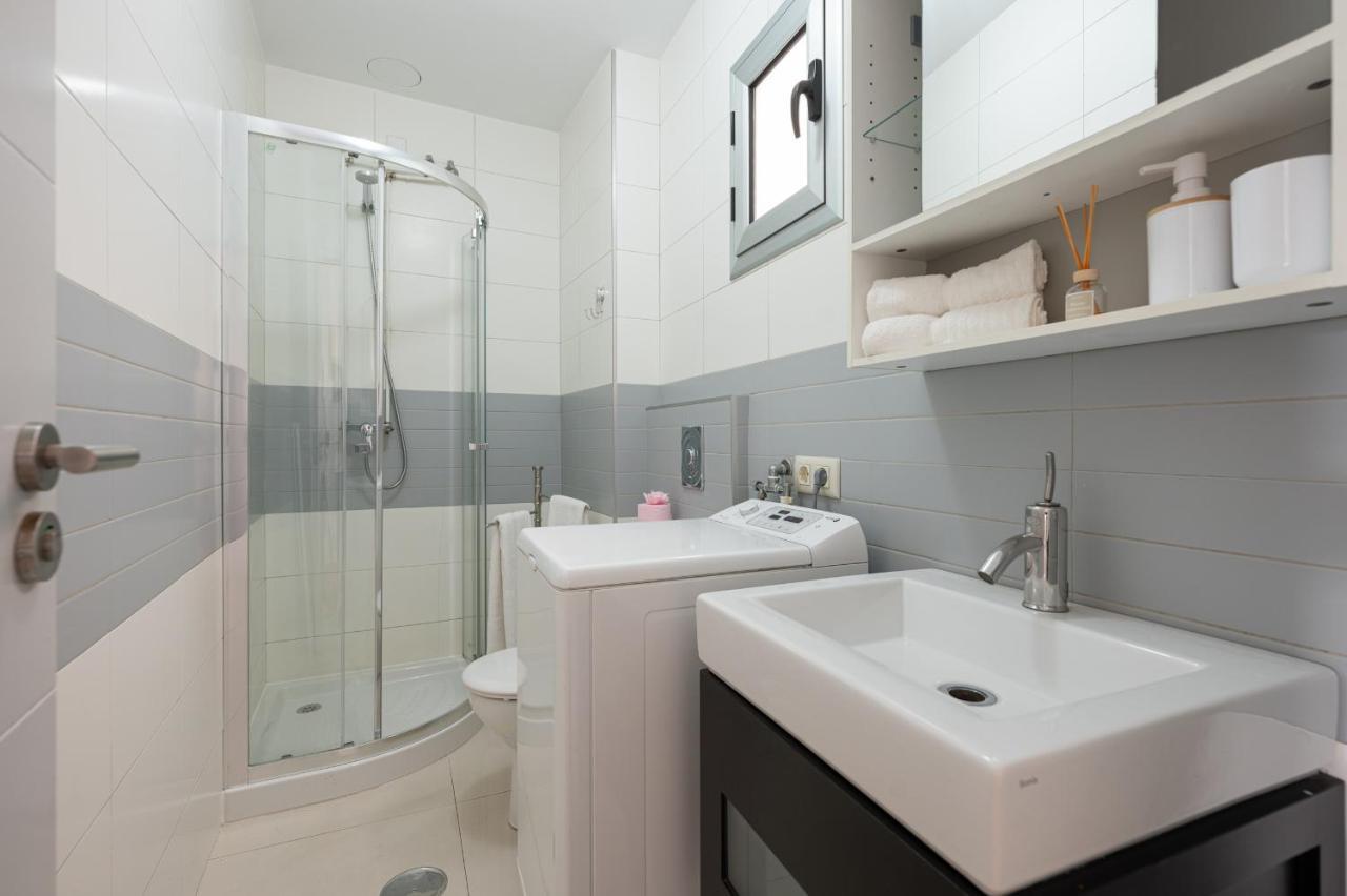 Homeforguest Two-Bedroom Apartment In The Heart Of Triana Las Palmas / Gran Canaria Exterior foto